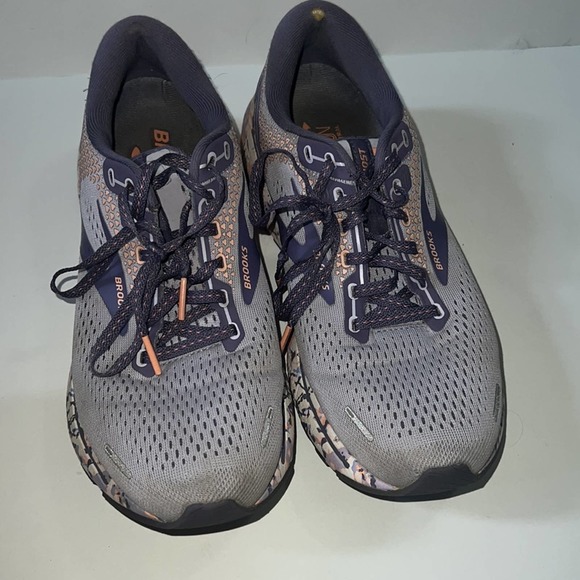 Brooks Ghost 14 Road-Running Shoes - Delicate Dyes - Women's size 9 - Picture 2 of 7